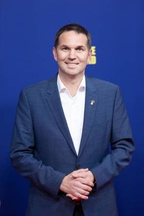 The Golden Steering Wheel 2025 Florian Glattes, Shell filling station manager for Germany, Austria and Switzerland Award ceremony Auto BILD The Golden Steering Wheel 2025 at the Axel Springer building in Berlin Copyright: xEventpressxFuhrx
