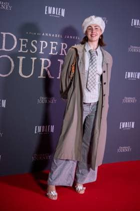 Desperate Journey London Premiere in London - 18 Nov 2025 Ava Hirons attends the London Premiere of Desperate Journey at Odeon Luxe Leicester Square. London United Kingdom Copyright: xLoredanaxSangiulianox xSOPAxImagesx LSangiuliano-2-99