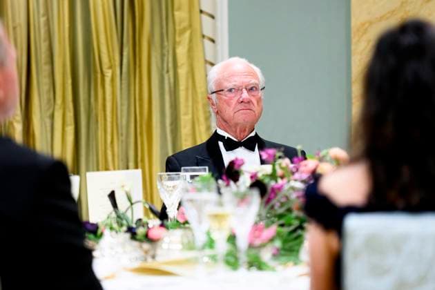 November 18, 2025, Ottawa, On, Canada: King of Sweden Carl XVI Gustaf is pictured during a State Dinner at Rideau Hall in Ottawa, on Tuesday, Nov. 18, 2025. Ottawa Canada  - ZUMAc35_ 20251118_zaf_c35_184 Copyright: xSpencerxColbyx
