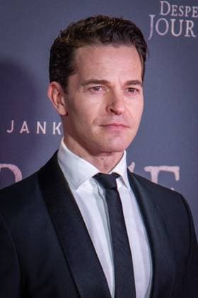 November 18, 2025, London, United Kingdom: Dominic Allburn attends the London Premiere of Desperate Journey at Odeon Luxe Leicester Square. London United Kingdom - ZUMAs197 20251118_aaa_s197_259 Copyright: xLoredanaxSangiulianox
