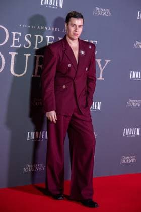 November 18, 2025, London, United Kingdom: Aiden London attends the London Premiere of Desperate Journey at Odeon Luxe Leicester Square. London United Kingdom - ZUMAs197 20251118_aaa_s197_287 Copyright: xLoredanaxSangiulianox