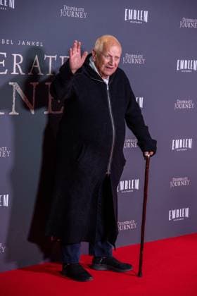 November 18, 2025, London, United Kingdom: Steven Berkoff attends the London Premiere of Desperate Journey at Odeon Luxe Leicester Square. London United Kingdom - ZUMAs197 20251118_aaa_s197_297 Copyright: xLoredanaxSangiulianox