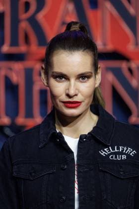 Stranger Things 5 fan event Rebecca Kunikowski at the Netflix Stranger Things season 5 fan event at Tempelhof Airport Hangar 7 on 18 11 2025 in Berlin Copyright: xEventpressxKochanx