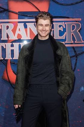 Fan event Stranger Things 5 Linus Weber at the Netflix Stranger Things season 5 fan event at Tempelhof Airport Hangar 7 on 18 11 2025 in Berlin Copyright: xEventpressxKochanx