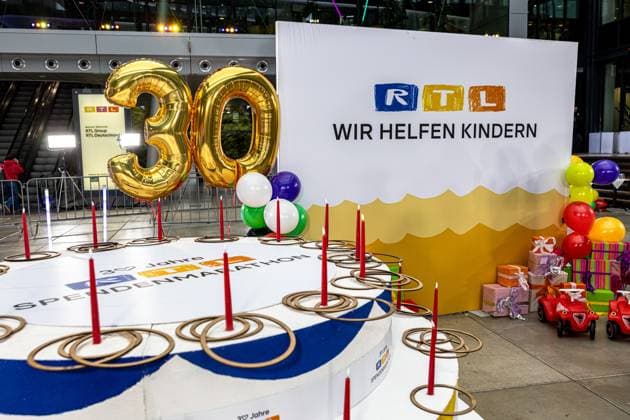 Press event for the RTL charity marathon in Cologne, 19 11 2025 At the RTL headquarters in Cologne Deutz, Joey Kelly and Wolfram Kons present the 24H BIRTHDAY CHALLENGE for the 30th RTL SPENDENMARATHON The 24-hour campaign with 20 company teams supports the STIFTUNG RTL WIR HELF Copyright: xBonn.digitalx