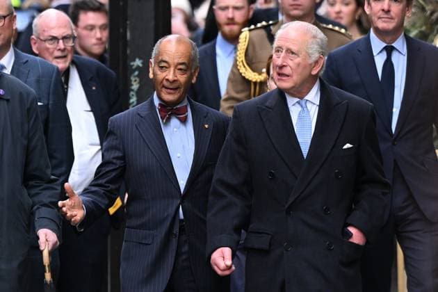 King Charles III at Fortnum & Mason LONDON, UNITED KINGDOM - NOVEMBER 19: King Charles III leaves Fortnum & Mason in central in London, United Kingdom on November 19, 2025. The King marked the second anniversary of Coronation Food Project. Rasid Necati Aslim Anadolu London United Kingdom. Editorial use only. Please get in touch for any other usage.  Copyright: x2025xAnadoluxRasidxNecatixAslimx
