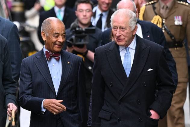 King Charles III at Fortnum &amp; Mason LONDON, UNITED KINGDOM - NOVEMBER 19: King Charles III leaves Fortnum &amp; Mason in central in London, United Kingdom on November 19, 2025. The King marked the second anniversary of Coronation Food Project. Rasid Necati Aslim Anadolu London United Kingdom. Editorial use only. Please get in touch for any other usage.  Copyright: x2025xAnadoluxRasidxNecatixAslimx