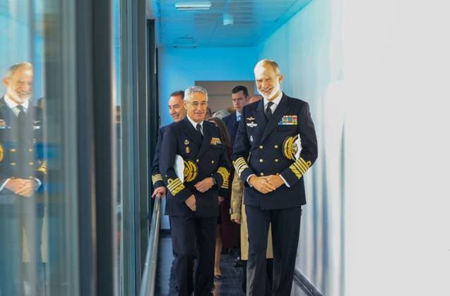 Spanish King Felipe VI and minister Margarita Robles visits the Juan Sebastián de Elcano naval historical archive in Madrid on Wednesday, 19 November 2025. Cordon Press  MarcoxAntonioxRomero