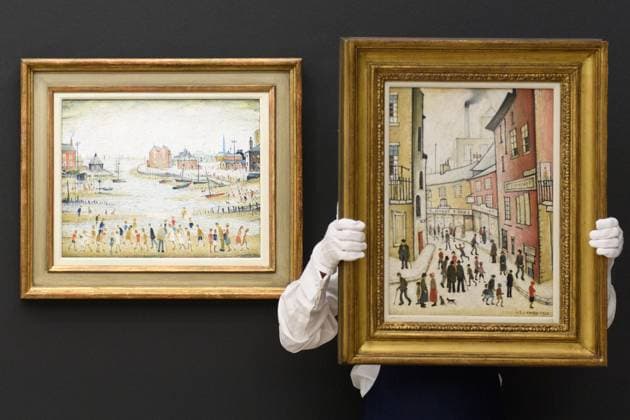 Sotheby s Modern British and Irish Art Evening Auction Sotheby s, London A technician holds up (L) - The Estuary by L.S. Lowry (Laurence Stephen Lowry) (est. Â£700k - Â£1m) and (R) - An Old Street by L.S. Lowry (Laurence Stephen Lowry) (est. Â£800k - Â£1.2m) and which is to go on auction at Sotheby s Modern British and Irish Art Evening Auction on 25th November 2025 at Sotheby s, London, England, UK on Wednesday 19 November, 2025., Credit:Justin Ng Avalon UK, England, London, Sotheby s  Copyright: xJustinxNgx xAvalonx 1053351346