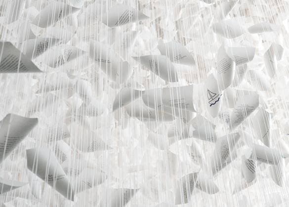 Chiharu Shiota s Art Installation Moment the Snow Melts at Mudec - Milan Preview of the installation Moment the Snow Melts by Chiharu Shiota at Mudec, Museum of Culture in Via Tortona in Milan, Italy on November 19, 2025. Photo by Duilio Piaggesi IPA ABACAPRESS.COM Milan Milan Italy  Copyright: xIPA ABACAx