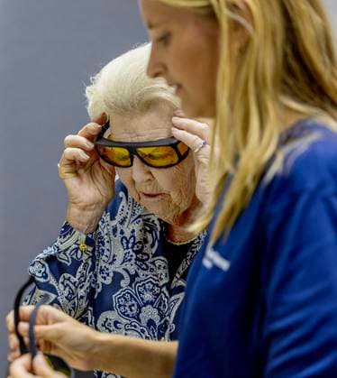 19-11-2025 Antillen Princess Beatrix visited Mangrove Maniacs and Reef Renewal Foundation Bonaire (RRFB) on the 2nd and last day of her visit to Bonaire. Â  Copyright: xPPEx