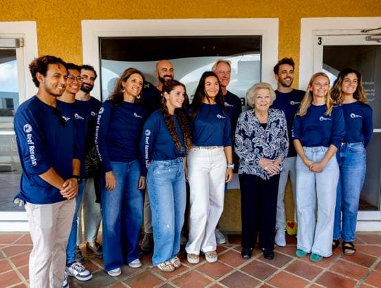 19-11-2025 Antillen Princess Beatrix visited Mangrove Maniacs and Reef Renewal Foundation Bonaire (RRFB) on the 2nd and last day of her visit to Bonaire. Â  Copyright: xPPEx
