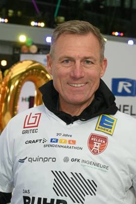 Former soccer player Ingo Anderbrügge at a photo session for the 24-hour birthday challenge to mark the 30th anniversary of the RTL Spendenmarathon wir helfen Kindern, which takes place from 20 11 18 00 hours