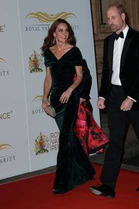 . 19 11 2025. London, United Kingdom. Prince William and Kate Middleton , the Prince and Princess of Wales, arriving at the Royal Variety Performance in London.  xStephenxLockx xi-Imagesx IIM-26391-0006