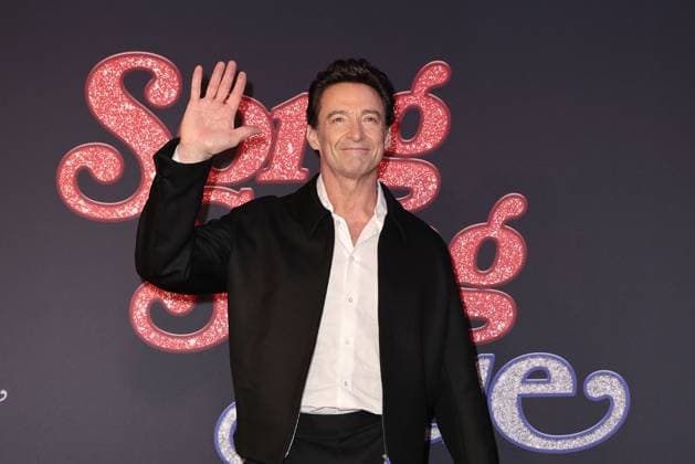 Hugh Jackman at the Song Sung Blue movie premiere on 19 11 2025 at the Zoo Palast in Berlin Song Sung Blue movie premiere in Berlin with Hugh Jackman Kate Hudson