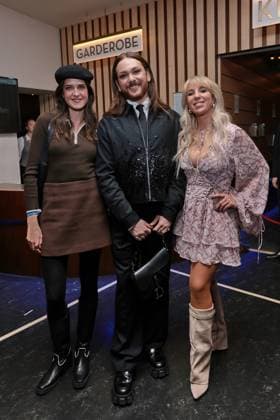 19 11 2025, Marie Nasemann, Riccardo Simonetti and Annemarie Eilfeld at the premiere of Song Sung Blue, Zoo Palast, Berlin, Berlin