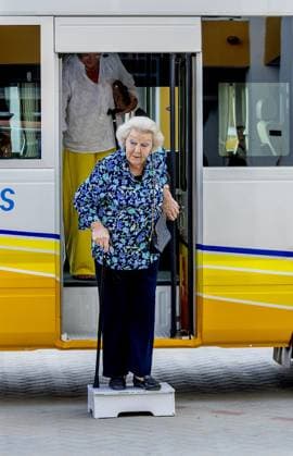 Bonaire, The Netherlands, 2025-11-19 19:14:13 BONAIRE, November 19, 2025. Princess Beatrix visits Bonaire. The visit focuses on the work of the Dutch Caribbean Nature Alliance (DCNA) and social initiatives on the islands. The Princess is the patron of DCNA. PHOTO: NLBeeld Albert Nieboer Credit: NL Beeld Patrick van Emst  Copyright: xx x