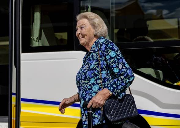 Bonaire, The Netherlands, 2025-11-19 19:43:41 BONAIRE, November 19, 2025. Princess Beatrix visits Bonaire. The visit focuses on the work of the Dutch Caribbean Nature Alliance (DCNA) and social initiatives on the islands. The Princess is the patron of DCNA. PHOTO: NLBeeld Albert Nieboer Credit: NL Beeld Patrick van Emst  Copyright: xx x