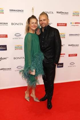 Rhea Harder und ihr Ehemann Joerg Vennewald bei der Verleihung Goldene Bild der Frau am 19.11.2025 im Stage Theater in Hamburg Goldene Bild der Frau Verleihung 2025 in Hamburg 