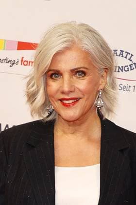 Birgit Schrowange at the Goldene Bild der Frau award ceremony on 19 11 2025 at the Stage Theater in Hamburg Goldene Bild der Frau award ceremony 2025 in Hamburg