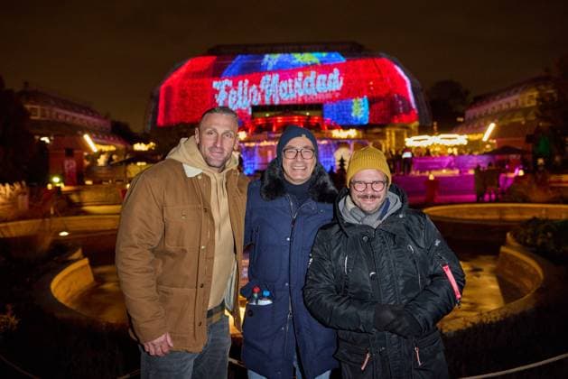 Kevin Kuske, Jan Sosniok und Thomas Drechsel - Eroeffnung des Christmas Garden Berlin 2025 im Botanischen Garten Berlin am 19.11.2025. Christmas Garden Berlin 2025