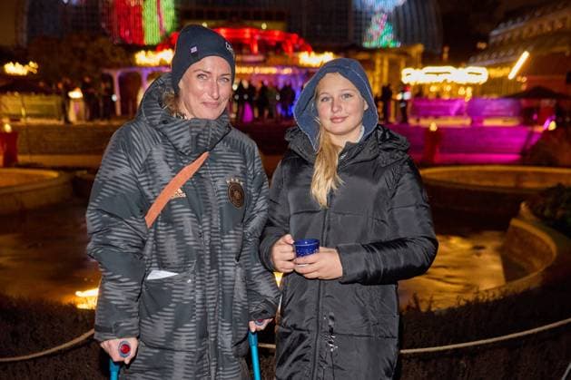 Eva Mona Rodekirchen with daughter Martha Opening of the Christmas Garden Berlin 2025 in the Botanical Garden Berlin on 19 11 2025 Christmas Garden Berlin 2025