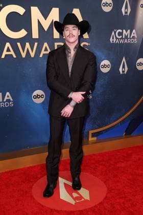 59th Annual CMA Awards - Arrivals Zach John King arriving at the 59th Annual Country Music Association Awards held at the Bridgestone Arena on November 19, 2025 in Nashville, TN. Nashville Bridgestone Arena Tennessee USA Copyright: xCurtisxHilbunx xAFF-USA.COMx