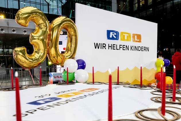 Press event for the RTL charity marathon in Cologne, 19 11 2025 At the RTL headquarters in Cologne Deutz, Joey Kelly and Wolfram Kons present the 24H BIRTHDAY CHALLENGE for the 30th RTL SPENDENMARATHON The 24-hour campaign with 20 company teams supports the STIFTUNG RTL WIR HELF Copyright: xBonn.digitalx