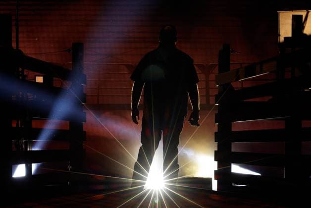 Luke Combs performs onstage during the 59th CMA Awards at the Bridgestone Arena in Nashville, Tennessee, on Wednesday, November 19, 2025.  NAS20251119256 JOHNxANGELILLO