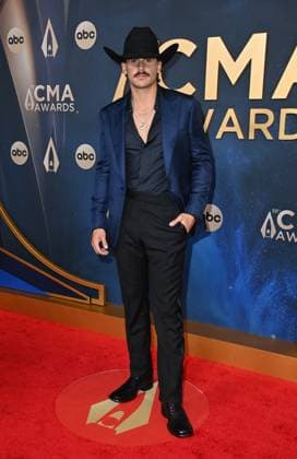 59th Annual CMA Awards - Arrivals Tucker Wetmore arriving at the 59th Annual Country Music Association Awards held at the Bridgestone Arena on November 19, 2025 in Nashville, TN. Nashville Bridgestone Arena Tennessee USA Copyright: xOConnor-Arroyo AFF-USA.comx
