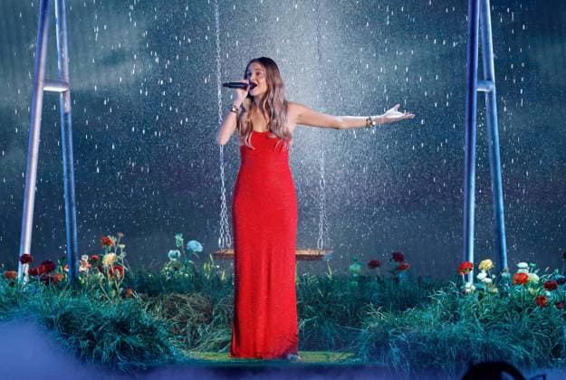 Kelsea Ballerini performs onstage during the 59th CMA Awards at the Bridgestone Arena in Nashville, Tennessee, on Wednesday, November 19, 2025.  NAS20251119306 JOHNxANGELILLO