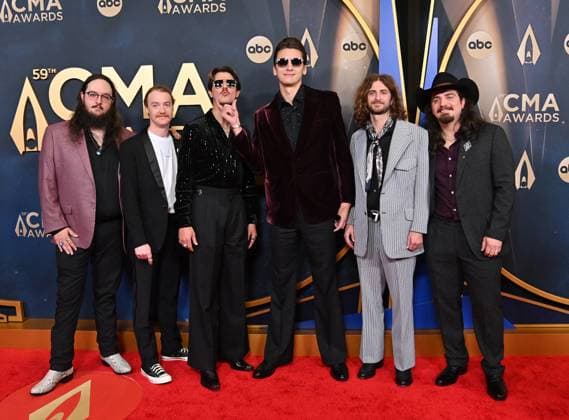 59th Annual CMA Awards - Arrivals The Red Clay Strays arriving at the 59th Annual Country Music Association Awards held at the Bridgestone Arena on November 19, 2025 in Nashville, TN. Nashville Bridgestone Arena Tennessee USA Copyright: xOConnor-Arroyo AFF-USA.comx