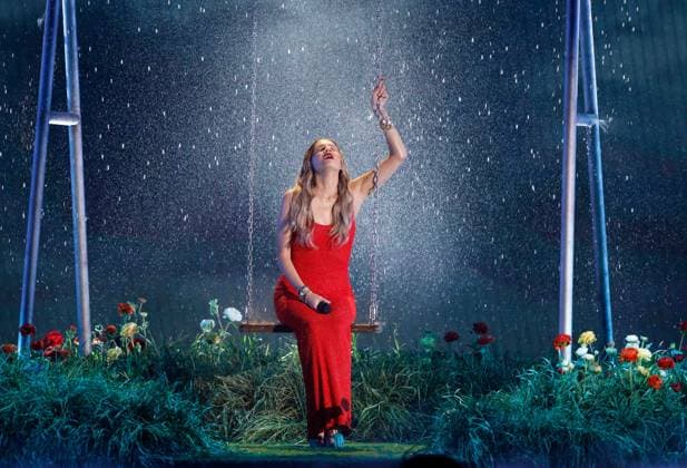 Kelsea Ballerini performs onstage during the 59th CMA Awards at the Bridgestone Arena in Nashville, Tennessee, on Wednesday, November 19, 2025.  NAS20251119313 JOHNxANGELILLO