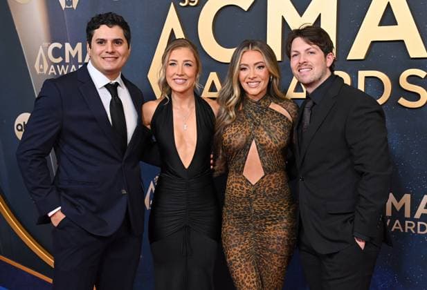 59th Annual CMA Awards - Arrivals Jonah Font, Maddie Font, Taylor Tae Kerr and Josh Kerr arriving at the 59th Annual Country Music Association Awards held at the Bridgestone Arena on November 19, 2025 in Nashville, TN. Nashville Bridgestone Arena Tennessee USA Copyright: xOConnor-Arroyo AFF-USA.comx