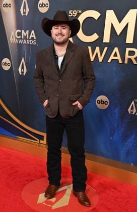 59th Annual CMA Awards - Arrivals Dylan Schneider arriving at the 59th Annual Country Music Association Awards held at the Bridgestone Arena on November 19, 2025 in Nashville, TN. Nashville Bridgestone Arena Tennessee USA Copyright: xOConnor-Arroyo AFF-USA.comx