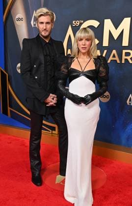 59th Annual CMA Awards - Arrivals Kimberly Perry arriving at the 59th Annual Country Music Association Awards held at the Bridgestone Arena on November 19, 2025 in Nashville, TN. Nashville Bridgestone Arena Tennessee USA Copyright: xOConnor-Arroyo AFF-USA.comx