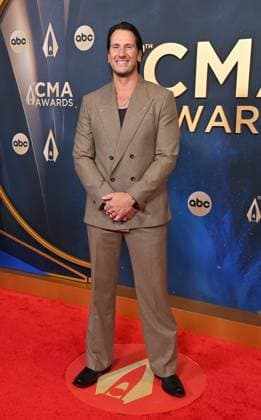 59th Annual CMA Awards - Arrivals Russell Dickerson arriving at the 59th Annual Country Music Association Awards held at the Bridgestone Arena on November 19, 2025 in Nashville, TN. Nashville Bridgestone Arena Tennessee USA Copyright: xOConnor-Arroyo AFF-USA.comx