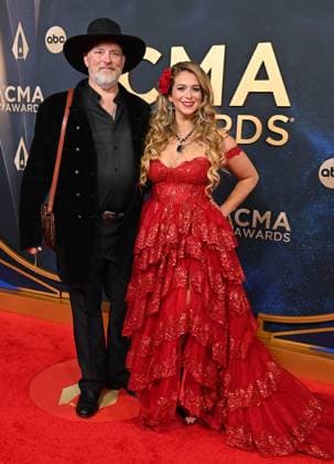 59th Annual CMA Awards - Arrivals John Carter Cash and Ana Cristina Cash arriving at the 59th Annual Country Music Association Awards held at the Bridgestone Arena on November 19, 2025 in Nashville, TN. Nashville Bridgestone Arena Tennessee USA Copyright: xOConnor-Arroyo AFF-USA.comx