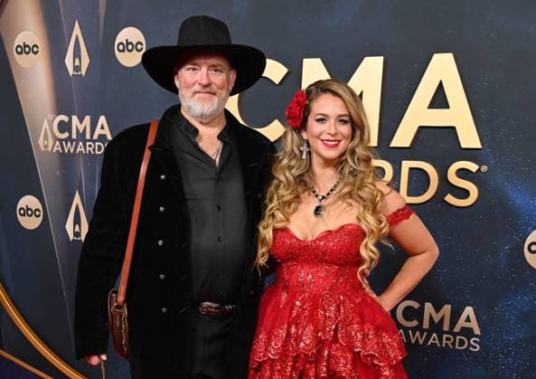 59th Annual CMA Awards - Arrivals John Carter Cash and Ana Cristina Cash arriving at the 59th Annual Country Music Association Awards held at the Bridgestone Arena on November 19, 2025 in Nashville, TN. Nashville Bridgestone Arena Tennessee USA Copyright: xOConnor-Arroyo AFF-USA.comx