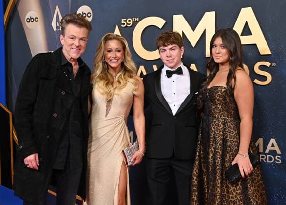 59th Annual CMA Awards - Arrivals Joe Don Rooney arriving at the 59th Annual Country Music Association Awards held at the Bridgestone Arena on November 19, 2025 in Nashville, TN. Nashville Bridgestone Arena Tennessee USA Copyright: xOConnor-Arroyo AFF-USA.comx