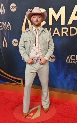 59th Annual CMA Awards - Arrivals Adam Mac arriving at the 59th Annual Country Music Association Awards held at the Bridgestone Arena on November 19, 2025 in Nashville, TN. Nashville Bridgestone Arena Tennessee USA Copyright: xOConnor-Arroyo AFF-USA.comx