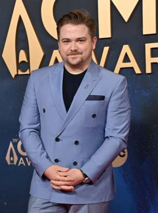 59th Annual CMA Awards - Arrivals Hunter Hayes arriving at the 59th Annual Country Music Association Awards held at the Bridgestone Arena on November 19, 2025 in Nashville, TN. Nashville Bridgestone Arena Tennessee USA Copyright: xOConnor-Arroyo AFF-USA.comx