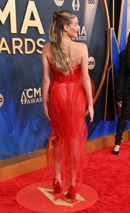 59th Annual CMA Awards - Arrivals Kelsea Ballerini arriving at the 59th Annual Country Music Association Awards held at the Bridgestone Arena on November 19, 2025 in Nashville, TN. Nashville Bridgestone Arena Tennessee USA Copyright: xOConnor-Arroyo AFF-USA.comx