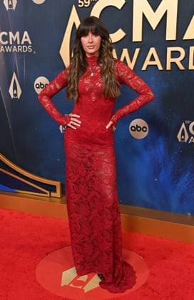 59th Annual CMA Awards - Arrivals Ella Langley arriving at the 59th Annual Country Music Association Awards held at the Bridgestone Arena on November 19, 2025 in Nashville, TN. Nashville Bridgestone Arena Tennessee USA Copyright: xOConnor-Arroyo AFF-USA.comx