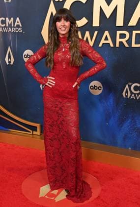 59th Annual CMA Awards - Arrivals Ella Langley arriving at the 59th Annual Country Music Association Awards held at the Bridgestone Arena on November 19, 2025 in Nashville, TN. Nashville Bridgestone Arena Tennessee USA Copyright: xOConnor-Arroyo AFF-USA.comx
