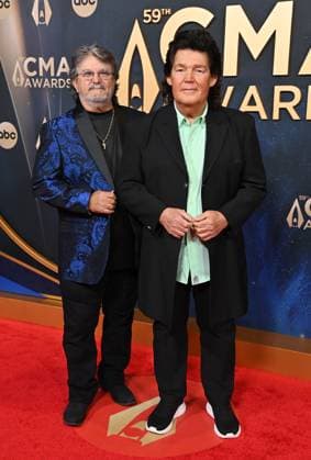 59th Annual CMA Awards - Arrivals Shenandoah arriving at the 59th Annual Country Music Association Awards held at the Bridgestone Arena on November 19, 2025 in Nashville, TN. Nashville Bridgestone Arena Tennessee USA Copyright: xOConnor-Arroyo AFF-USA.comx