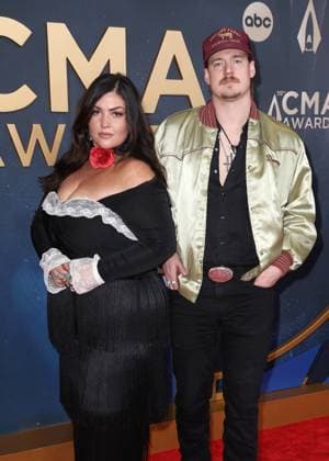 59th Annual CMA Awards - Arrivals The Band Loula arriving at the 59th Annual Country Music Association Awards held at the Bridgestone Arena on November 19, 2025 in Nashville, TN. Nashville Bridgestone Arena Tennessee USA Copyright: xCurtisxHilbunx xAFF-USA.COMx