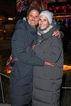 Ralf Zacherl mit Ehefrau Viola bei der Eröffnung des Christmas Garden 2025 im Botanischen Garten Berlin. Berlin, 19.11.2025 Foto:xN.xKubelkax xFuturexImagex christmas_garden_5108