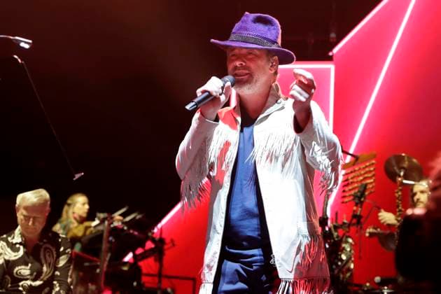 19 11 2025, Jamiroquai, singer Jay Kay, in concert at the Uber Arena in Berlin, pop, music, British acid jazz funk band, Berlin Germany, Germany
