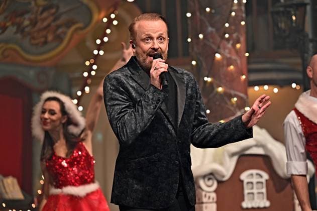 Crazy Christmas Our favorite Christmas songs Ross Antony on the occasion of the live show Crazy Christmas Our favorite Christmas songs on 19 11 2025 at Europapark Rust 20251119MWI095315